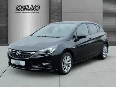 Gebraucht Opel Astra Dynamic 105 PS (77 kW) 2018 Schwarz Limousine