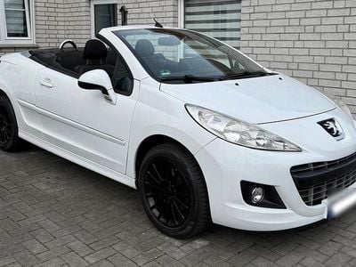 Gebraucht Peugeot 207 CC Platinum 120 PS (88 kW) 2010 Weiß Cabrio