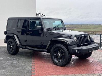 Schwarz Gebraucht 2014 Jeep Wrangler Unlimited Sahara SUV | 30.900 € (Teuer)
