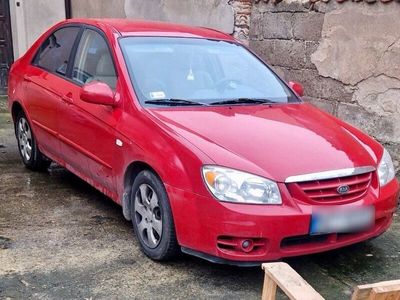 gebraucht Kia Cerato 1.5 crdi 2006 mit Tüv Versicherung