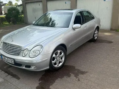 Gebraucht Mercedes 240 177 PS (130 kW) 2004 Silber Limousine