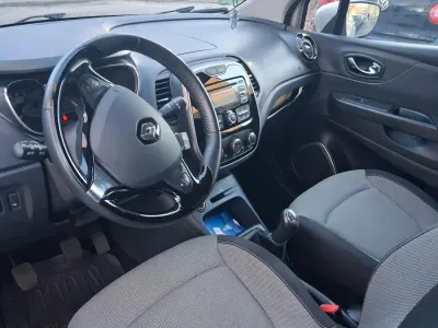 Gebraucht Renault Captur 90 PS (66 kW) 2015 Silber SUV