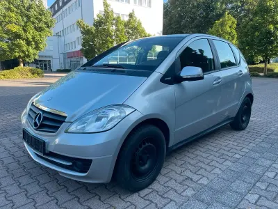 Gebraucht Mercedes A160 95 PS (69 kW) 2009 Silber Limousine