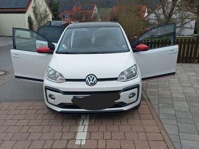Gebraucht VW up! Sound 90 PS (66 kW) 2017 Weiß Kleinwagen