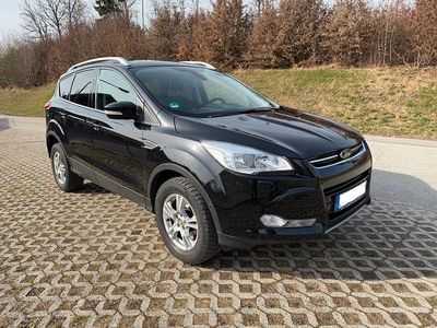 Gebraucht Ford Kuga Titanium 140 PS (102 kW) 2013 Schwarz SUV