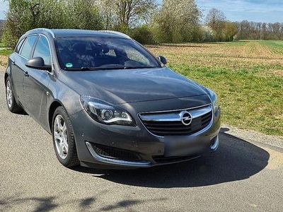 Gebraucht Opel Insignia 163 PS (119 kW) 2014 Grau Kombi