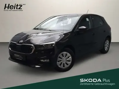 Gebraucht Skoda Fabia Essence 80 PS (58 kW) 2026 Schwarzmagic perleffekt Kleinwagen