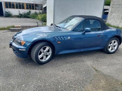 Blau Gebraucht 2001 BMW Z3 Cabrio | 9.350 €