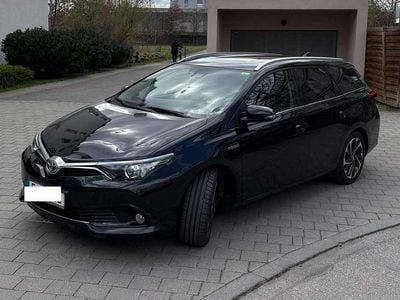 Gebraucht Toyota Auris Hybrid Design 136 PS (100 kW) 2015 Schwarz Kombi