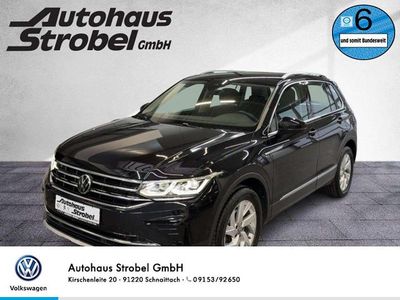 Deep black perleffekt (metallic) Gebraucht 2022 VW Tiguan Elegance SUV | 30.990 € (Fairer Preis)