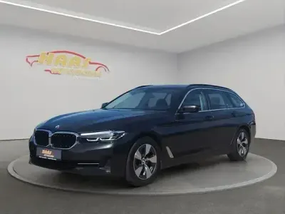 Gebraucht BMW 520 Sport Line 184 PS (135 kW) 2022 Grau Limousine