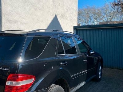 Gebraucht Mercedes ML320 2008 Schwarz SUV