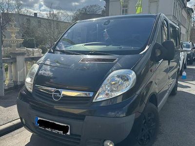 Gebraucht Opel Vivaro 114 PS (83 kW) 2012 Schwarz Van / Kleinbus