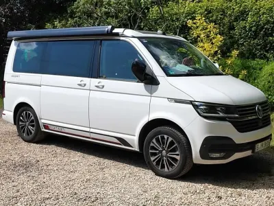 Gebraucht VW California Edition 150 PS (110 kW) 2021 Weiß Van