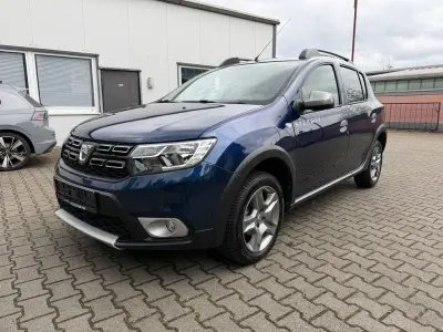 Gebraucht Dacia Sandero Essentiel 73 PS (53 kW) 2019 Blau Limousine