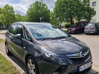 Gebraucht Opel Zafira 150 PS (110 kW) 2016 Schwarz Van / Kleinbus