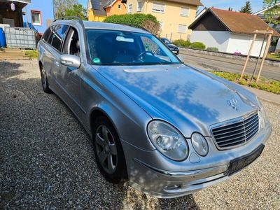 gebraucht Mercedes E240 AVANTGARDE Avantgarde