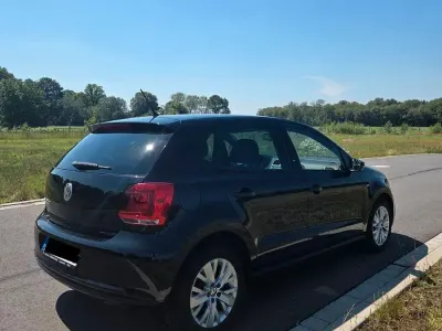 Gebraucht VW Polo Trendline 69 PS (50 kW) 2013 Schwarz Kleinwagen