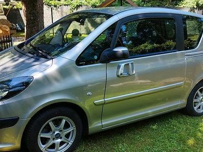 Peugeot 1007