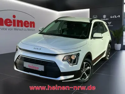 Gebraucht Kia Niro Edition 7 105 PS (77 kW) 2022 Weiß SUV