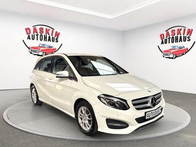 Gebraucht Mercedes B180 122 PS (89 kW) 2015 Weiß Van / Kleinbus
