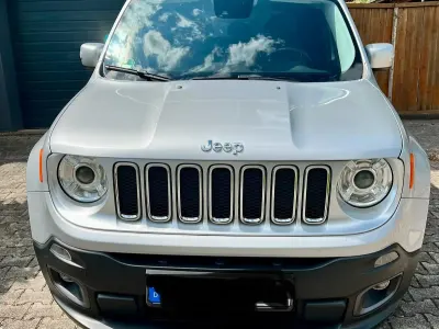 Gebraucht Jeep Renegade Limited 170 PS (125 kW) 2016 Silber SUV