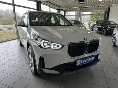 Gebraucht BMW X1 Performance 218 PS (160 kW) 2023 Alpinweiss iii SUV