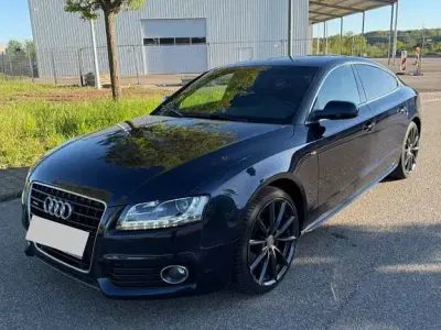 Używany Audi A5 S-Line 239 KM (175 kW) 2011 Niebieski Coupe