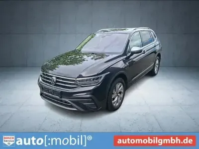 Gebraucht VW Tiguan Allspace Life 200 PS (147 kW) 2022 Schwarz SUV