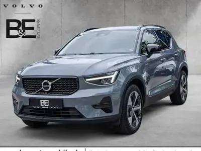 Gebraucht Volvo XC40 Plus 197 PS (144 kW) 2023 Thunder grey SUV