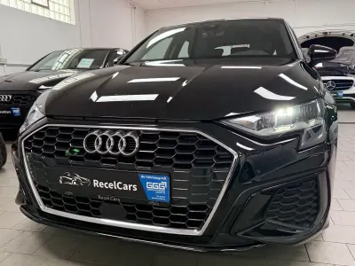 Gebraucht Audi A3 S-Line 116 PS (85 kW) 2022 Mythosschwarz Limousine