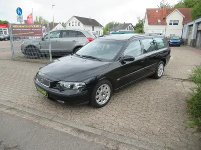 Używany Volvo V70 163 KM (119 kW) 2003 Czarny Kombi