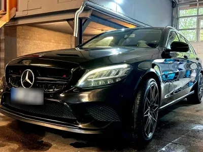 Gebraucht Mercedes C300e 306 PS (225 kW) 2020 Schwarz Limousine