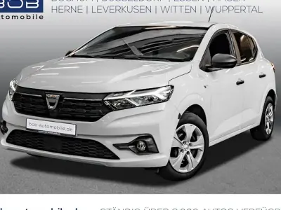 Usata Dacia Sandero Essentiel 67 CV (49 kW) 2021 Bianco Utilitaria