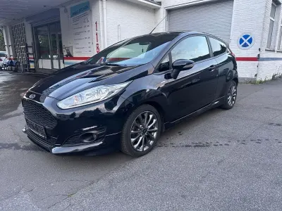 Używany Ford Fiesta ST-Line 101 KM (74 kW) 2017 Czarny Hatchback