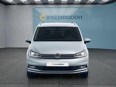 Gebraucht VW Touran 150 PS (110 kW) 2025 Silber Van / Kleinbus
