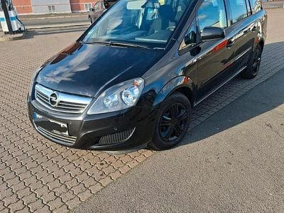 Usata Opel Zafira 115 CV (84 kW) 2012 Nero Monovolume