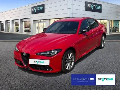 Gebraucht Alfa Romeo Giulia 280 PS (205 kW) 2024 Rot Limousine