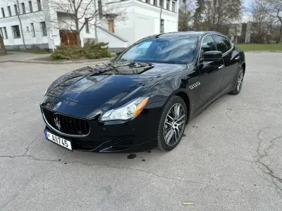 Usata Maserati Quattroporte 275 CV (202 kW) 2014 Nero Berlina
