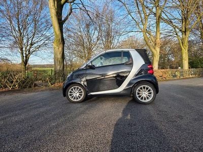 Schwarz Gebraucht 2010 Smart ForTwo Cabrio Passion Cabrio | 5.499 € (Fairer Preis)
