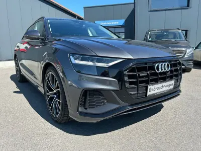 Gebraucht Audi Q8 S-Line 286 PS (210 kW) 2019 Andere SUV