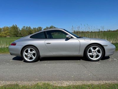 Usata Porsche 911 Carrera 300 CV (220 kW) 2000 Argento Coupé