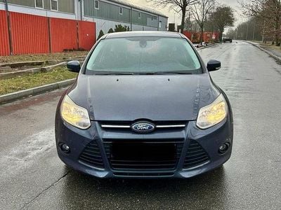 Gebraucht Ford Focus 150 PS (110 kW) 2014 Limousine