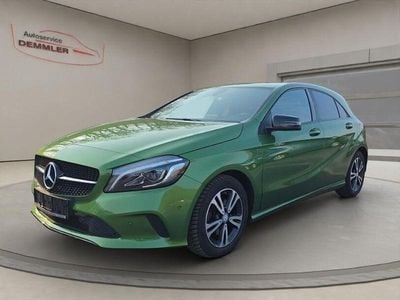 Gebraucht Mercedes A160 102 PS (75 kW) 2016 Elbait gruen  metallic Kleinwagen