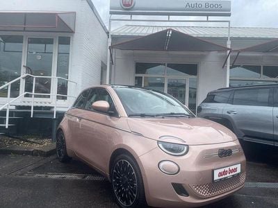 Second-hand Fiat 500e La Prima 86 kW (118 CP) 2023 Auriu Hatchback
