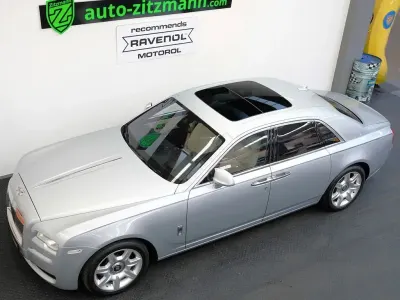 Gebraucht Rolls Royce Ghost 571 PS (419 kW) 2015 Silber Limousine