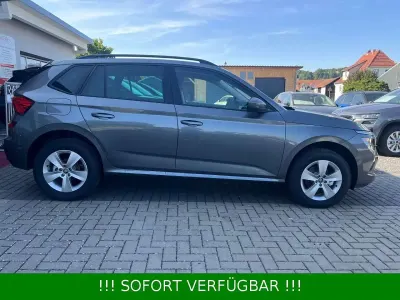 Neu Skoda Kamiq Selection 116 PS (85 kW) 2025 Blau SUV
