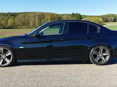 Gebraucht BMW 320 Performance 177 PS (130 kW) 2008 Schwarz Limousine