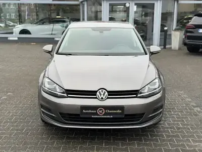 Second-hand VW Golf VII Trendline 200 CP (147 kW) 2015 Gri Berlinǎ