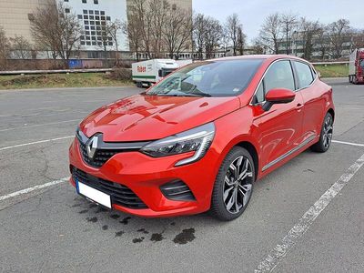 Rot Gebraucht 2020 Renault Clio V Intens Limousine | 16.450 € (Etwas zu teuer)